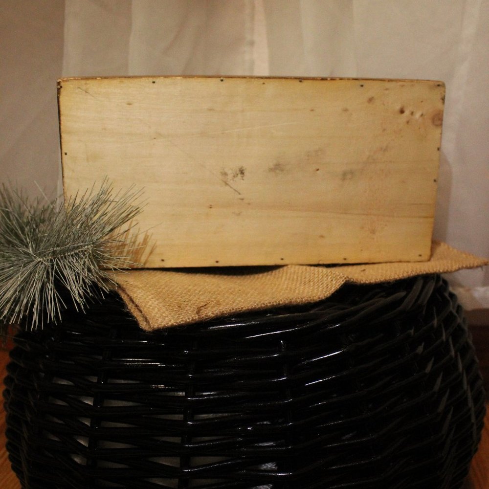 Wooden rectangular box - Picture 5 of 5